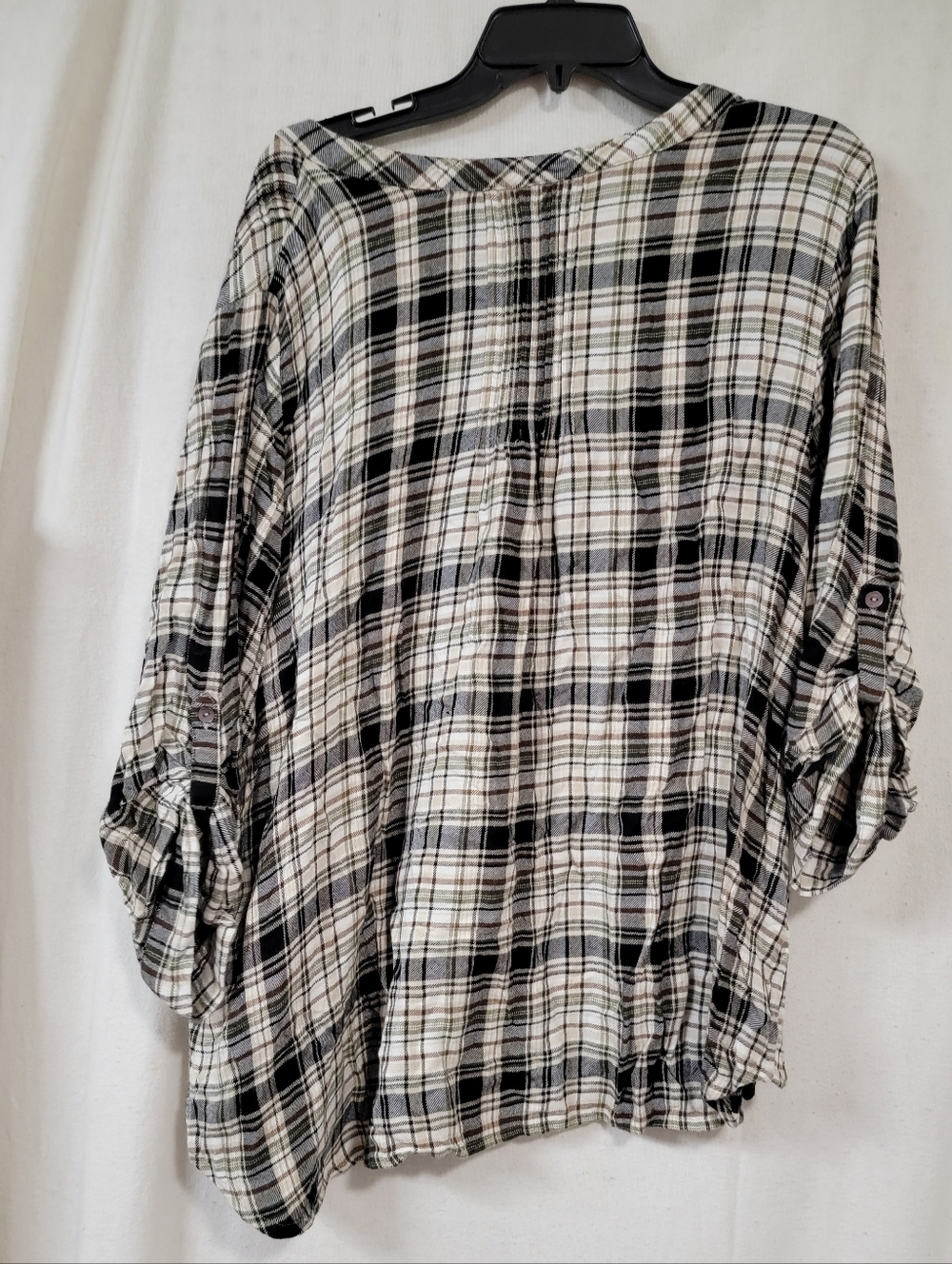 Avenue Black & White Plaid Button-Down Shirt Size 26/28 - Picture 5 of 5